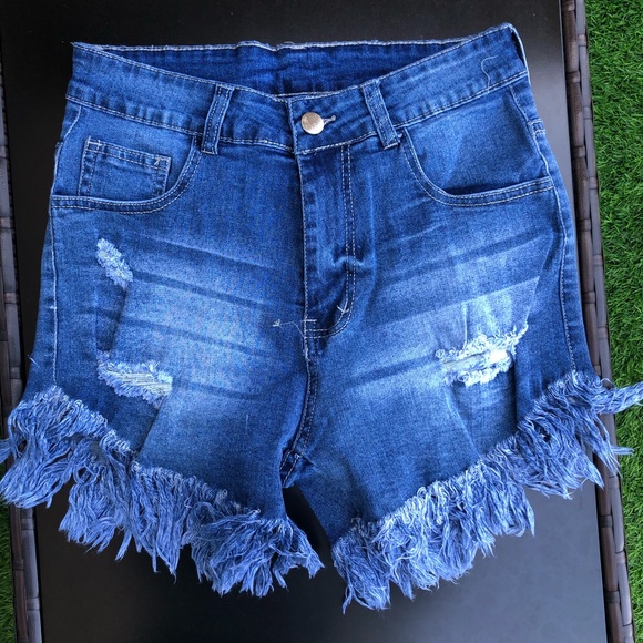 Dark Frayed Tassel Ripped High Waist Denim Shorts - Picture 3 of 4